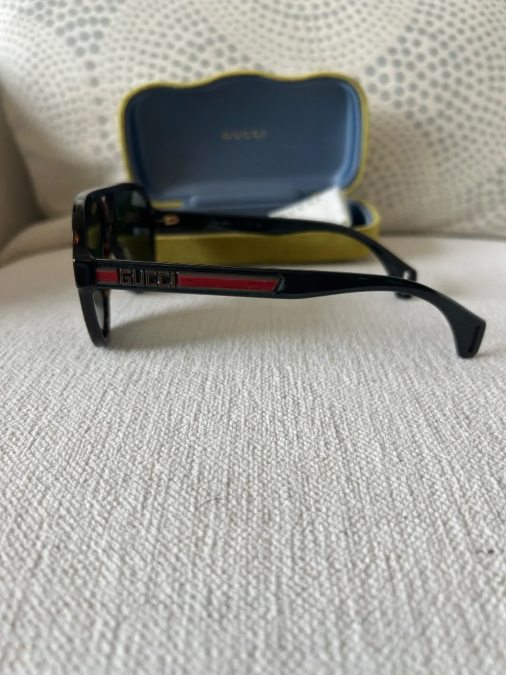 GUCCI Aviator Sunglasses